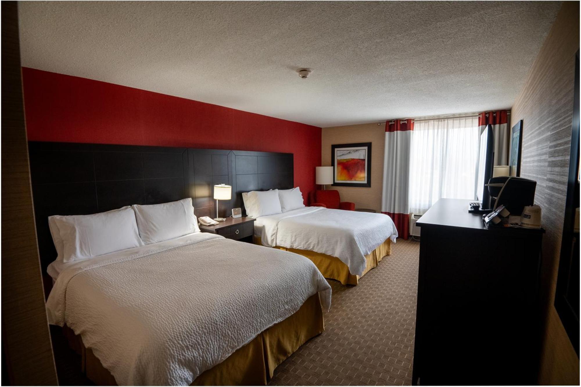 Holiday Inn Express Hotel & Suites Chatham South By Ihg Exterior foto