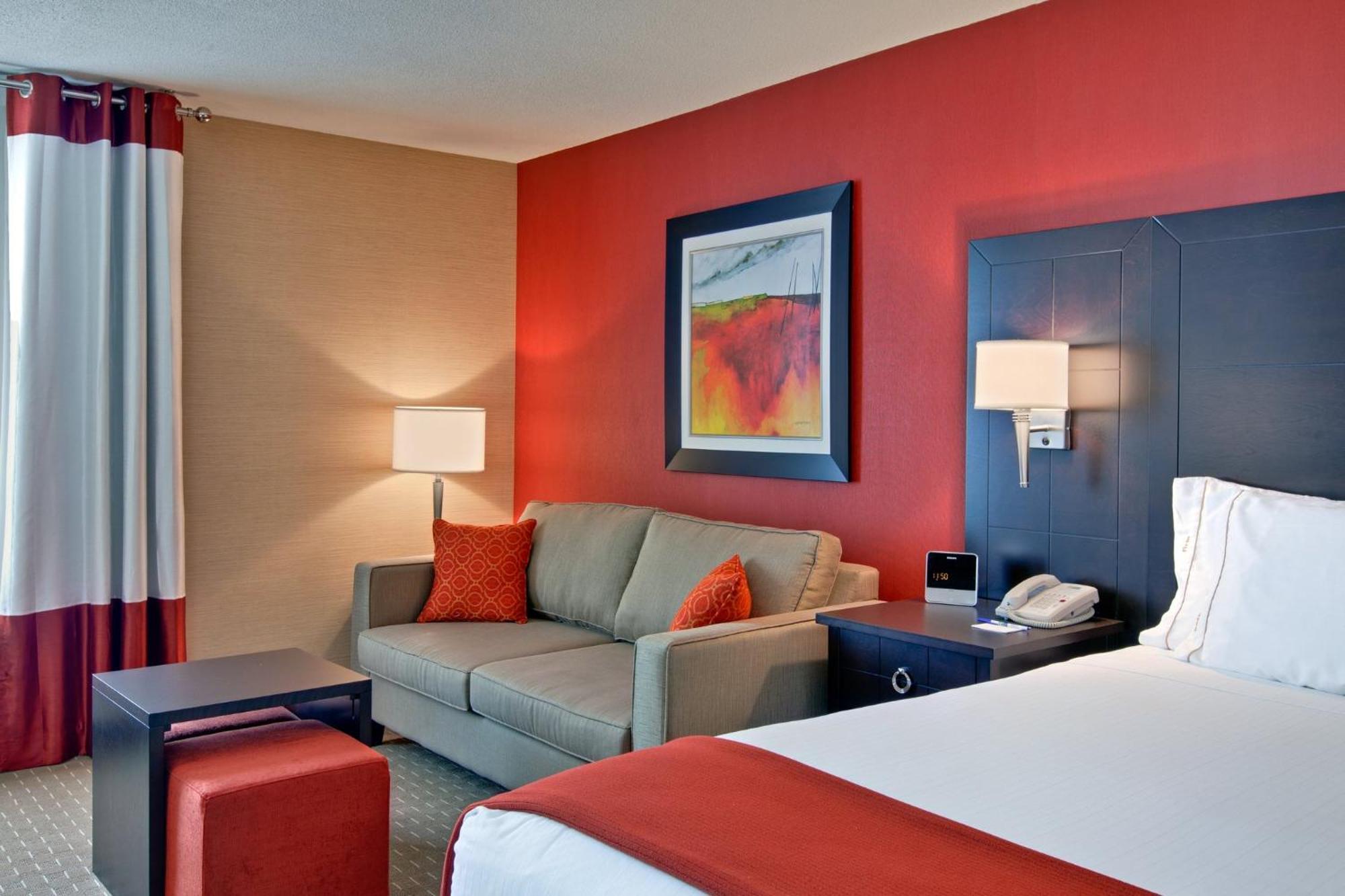 Holiday Inn Express Hotel & Suites Chatham South By Ihg Exterior foto