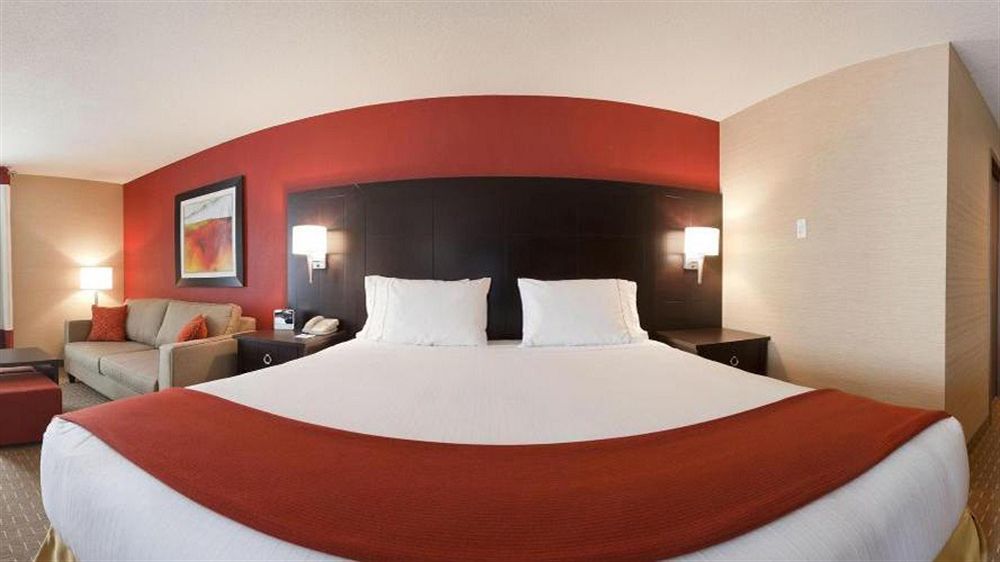 Holiday Inn Express Hotel & Suites Chatham South By Ihg Exterior foto